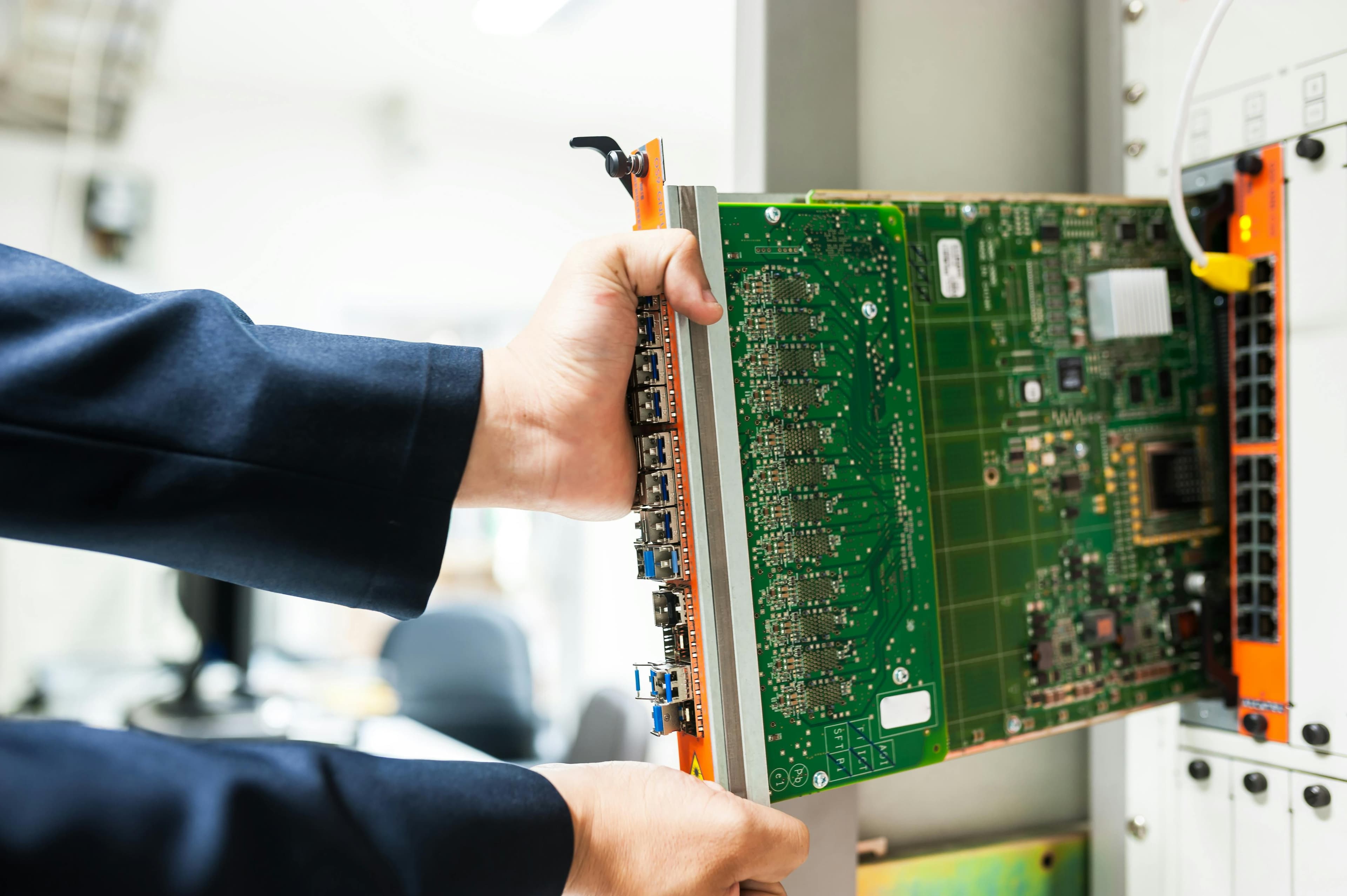 Core network switching hardware in a server environment